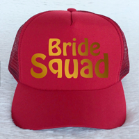 Kits de bonés trucker para despedida de solteiro para noivas e madrinhas
