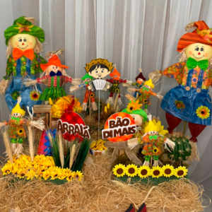 Espantalho de Palha Diversos Modelos para Decoração Arraiá Festa Junina Cenário
